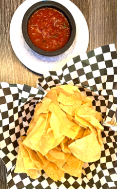 nachos and salsa Habanero Restaurant Thousand Oaks
